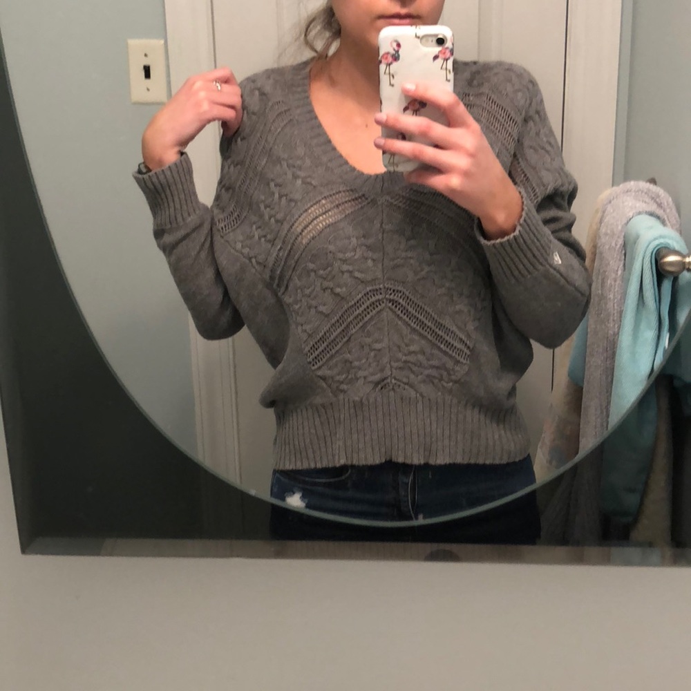 Volcom Cropped Sweater - Picture 2 of 8